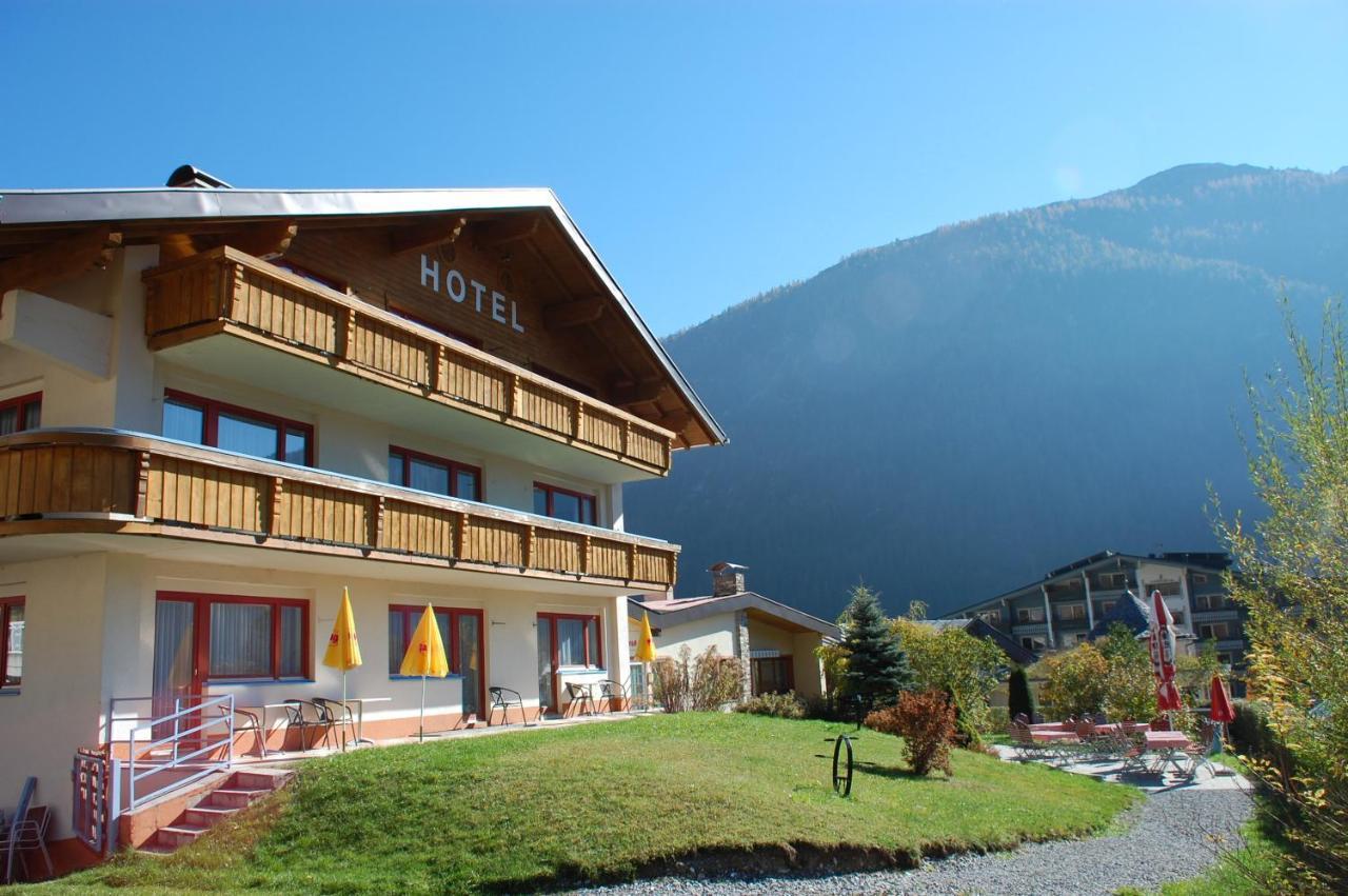 Hotel Panorama Elbigenalp Εξωτερικό φωτογραφία