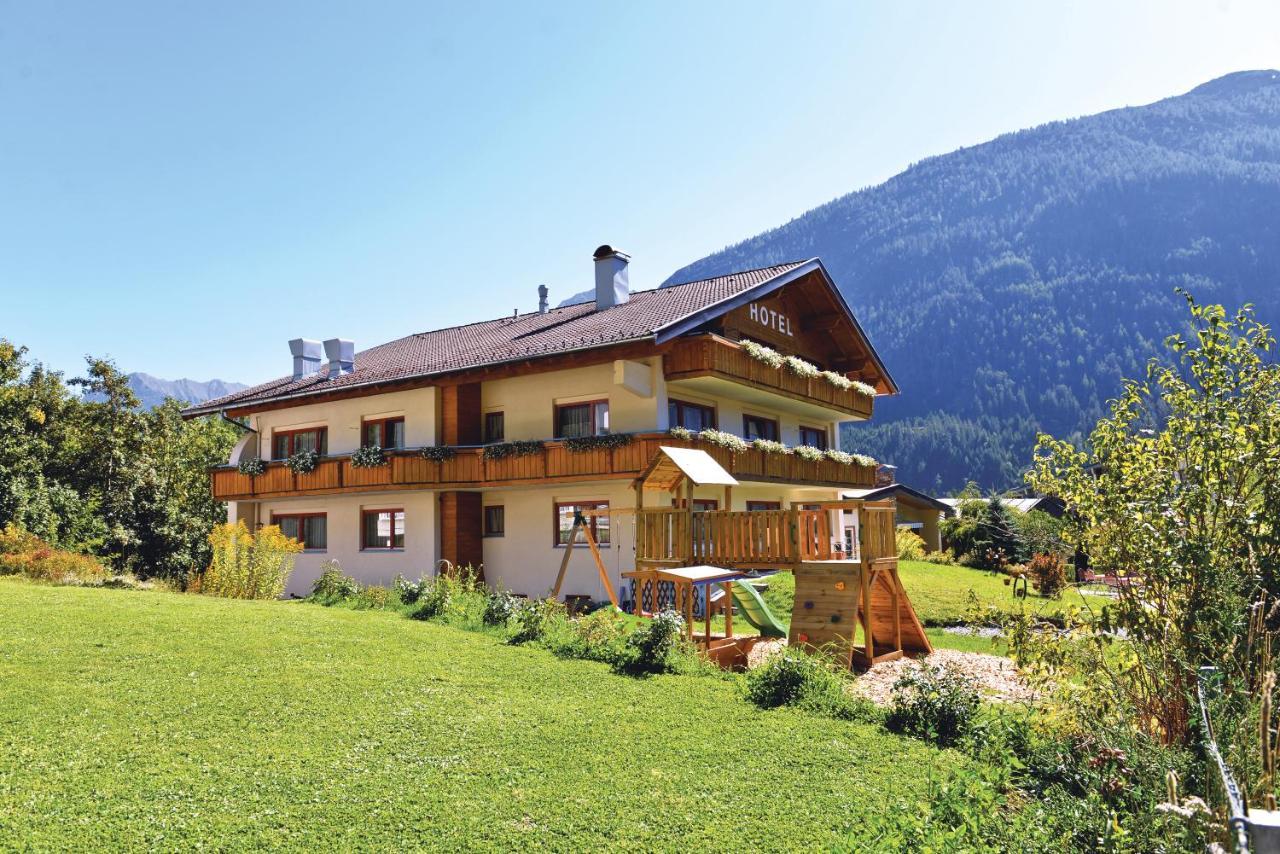 Hotel Panorama Elbigenalp Εξωτερικό φωτογραφία