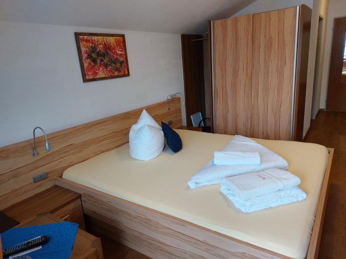 Hotel Panorama Elbigenalp Εξωτερικό φωτογραφία