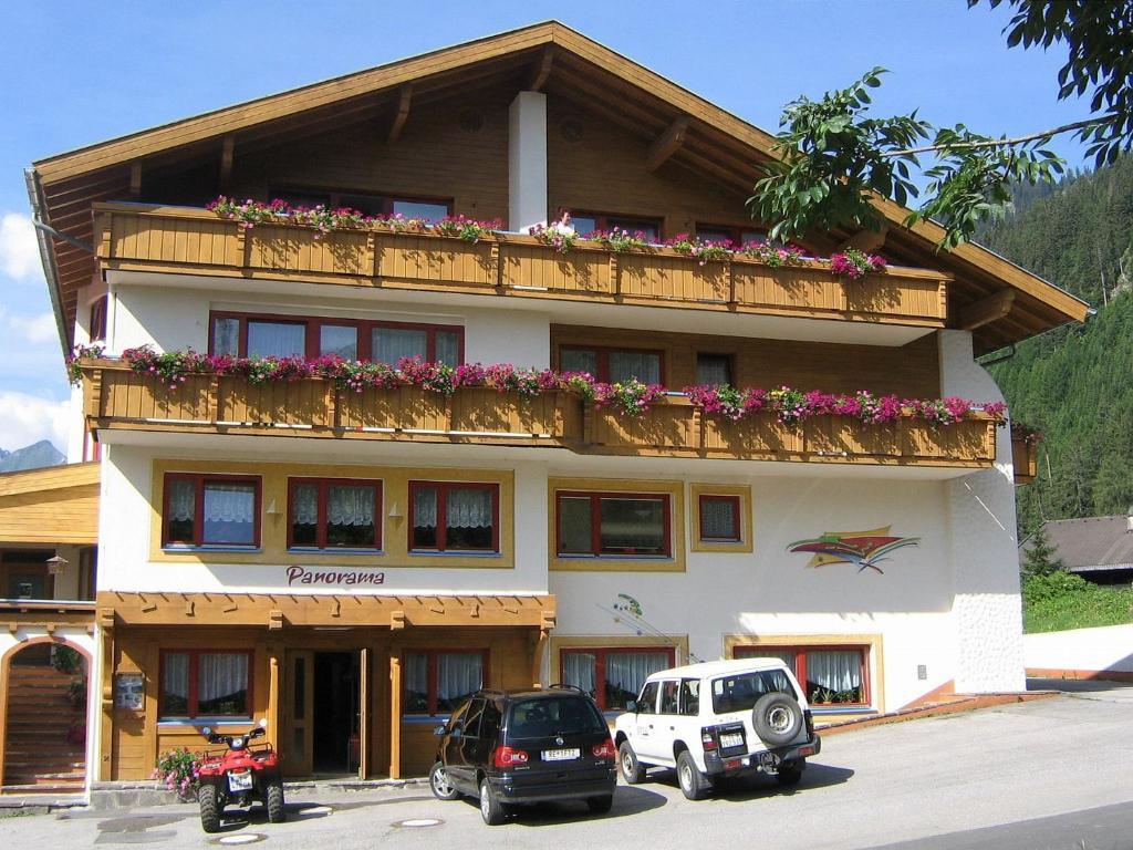 Hotel Panorama Elbigenalp Εξωτερικό φωτογραφία