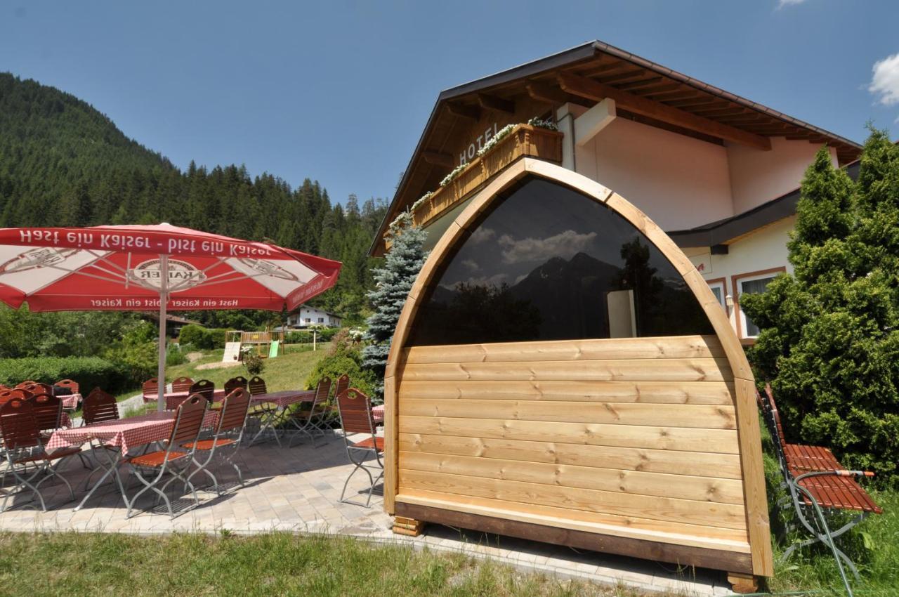 Hotel Panorama Elbigenalp Εξωτερικό φωτογραφία